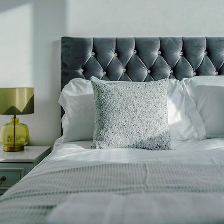 Stunning 2-Bed Premium Apartment - Free Wi-Fi Preston  Eksteriør bilde