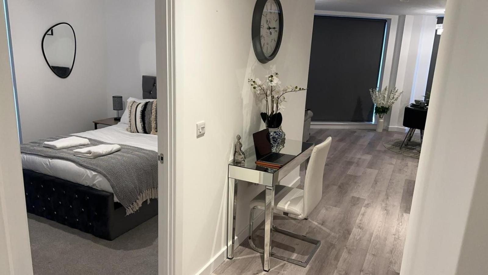 Stunning 2-Bed Premium Apartment - Free Wi-Fi Preston  Eksteriør bilde