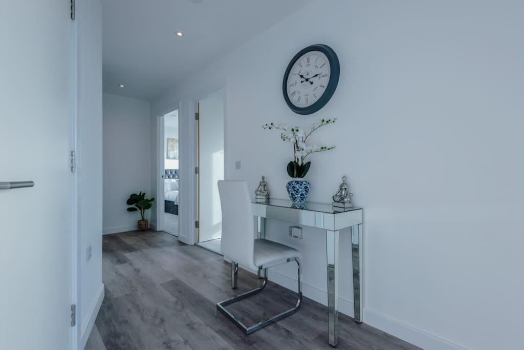Stunning 2-Bed Premium Apartment - Free Wi-Fi Preston  Eksteriør bilde