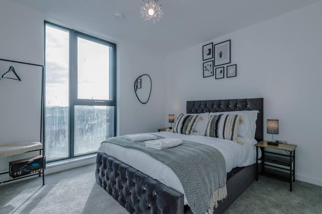Stunning 2-Bed Premium Apartment - Free Wi-Fi Preston  Eksteriør bilde