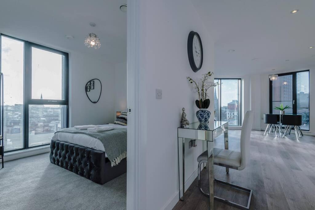 Stunning 2-Bed Premium Apartment - Free Wi-Fi Preston  Eksteriør bilde